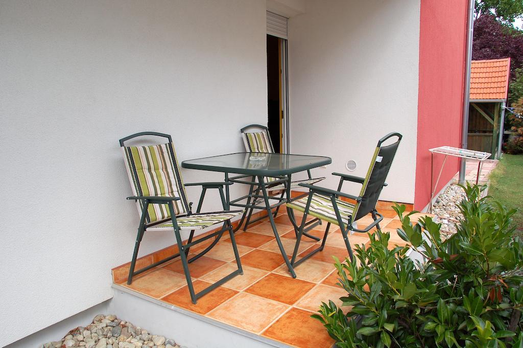 Laci Apartman Zalakaros Exterior photo