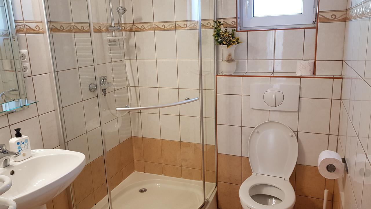 Laci Apartman Zalakaros Exterior photo
